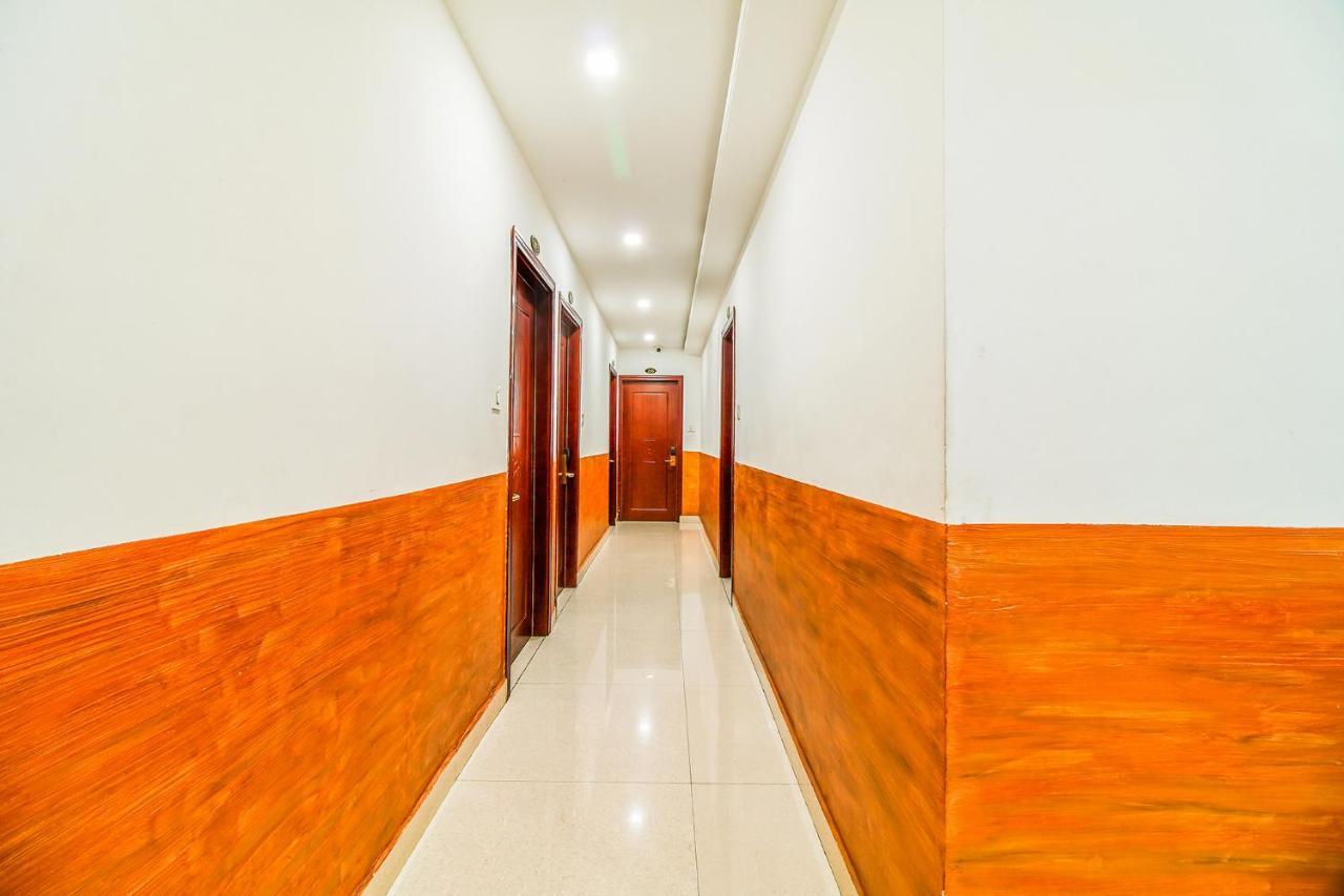 Fabhotel Eleven Heights Bhopal Bagian luar foto